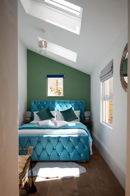 Stylish Beachfront Bolthole With Stunning Sea Views And Luxury Touches Herne Bay Exterior foto