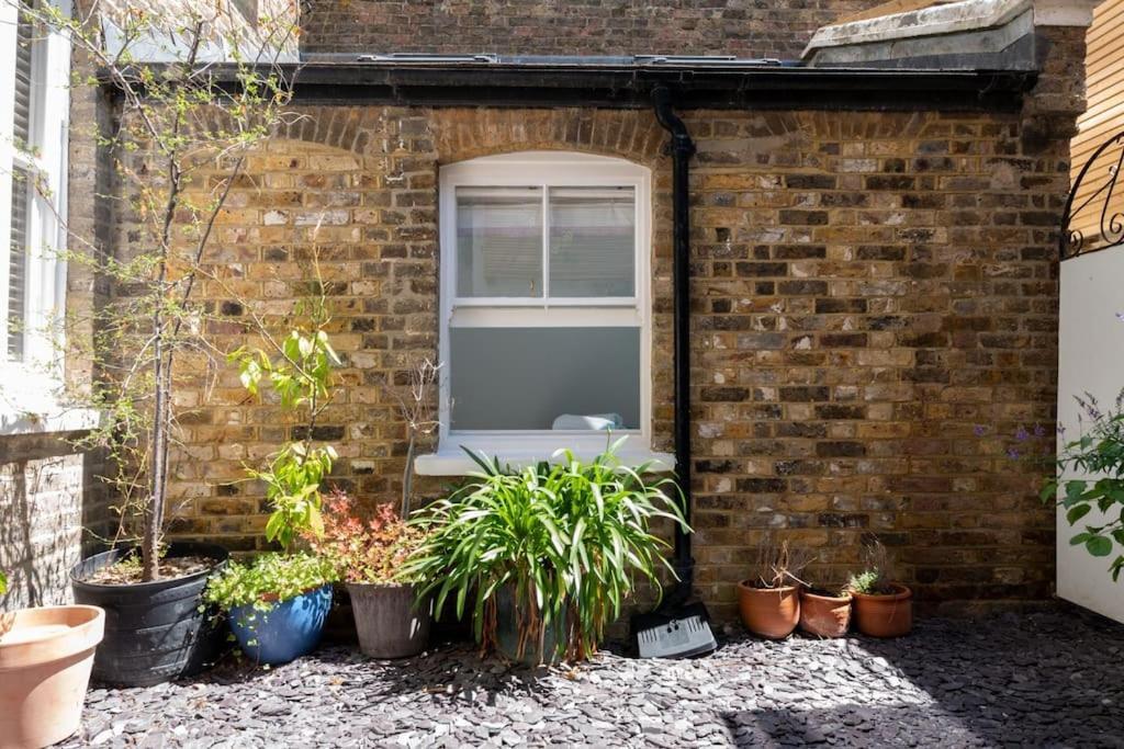 Stylish Beachfront Bolthole With Stunning Sea Views And Luxury Touches Herne Bay Exterior foto