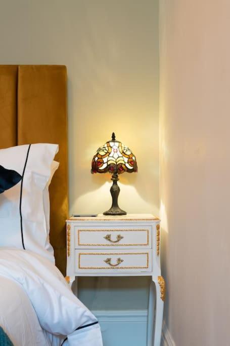 Stylish Beachfront Bolthole With Stunning Sea Views And Luxury Touches Herne Bay Exterior foto